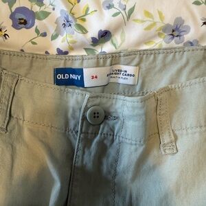 Old Navy Olive Cargo Pants